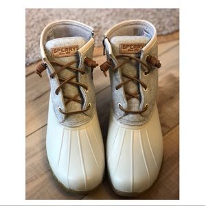 Sperry top-sider duck boots never worn, size 9.5, linen